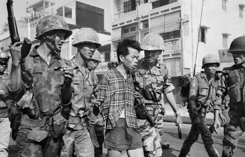 The Photograph that Lost a War The Photograph that Lost a War