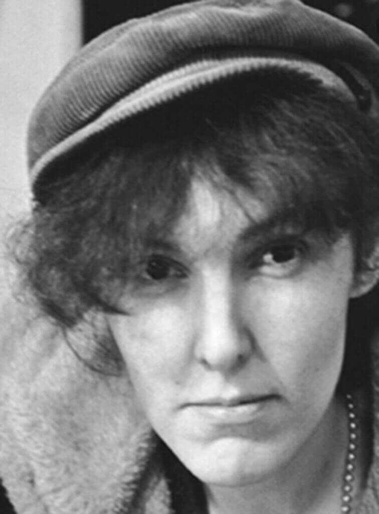 Valerie Solanas, the M1935 Beretta, and the Protracted Murder of Andy Warhol Valerie Solanas, the M1935 Beretta, and the Protracted Murder of Andy Warhol