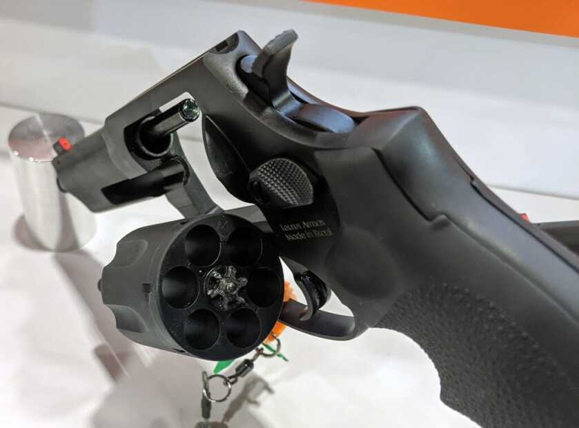 Go Old School: Taurus Releases New 3” Defender, Eight-Shot .22 Revolver – SHOT Show 2020 Go Old School: Taurus Releases New 3” Defender, Eight-Shot .22 Revolver – SHOT Show 2020