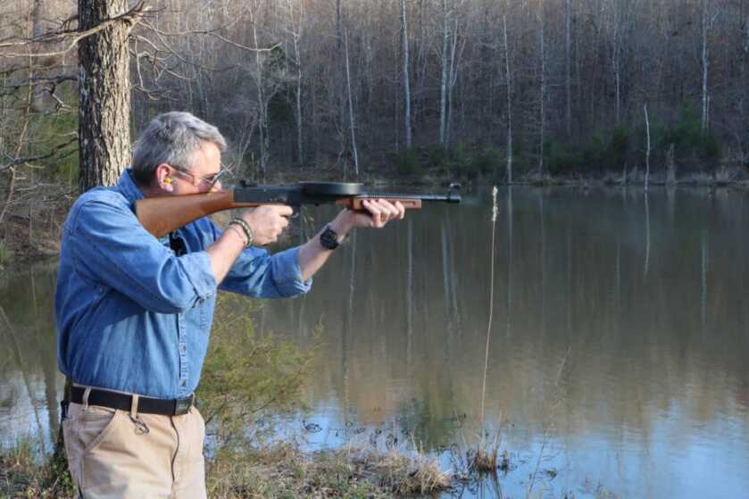 Two Criminals and The American 180 Submachine Gun: 1,200 RPM Rimfire Ripper Two Criminals and The American 180 Submachine Gun: 1,200 RPM Rimfire Ripper