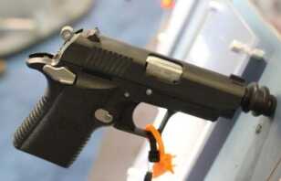 Colt004