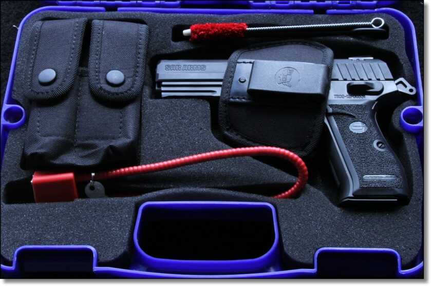 SAR ST10 with case, belt holster, mag pouch and spare magazine