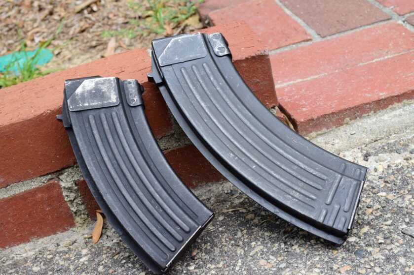 Hungarian 20 round tanker AK magazine next to a 30 round magazine