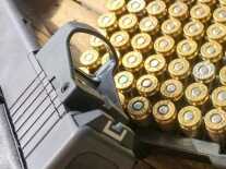 The ultra-light weight and great visibility make the Shield Mini Sight a good option for handguns like this Glock MOS.