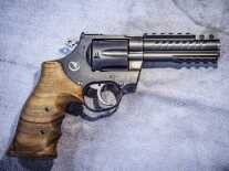 What a $4,800 Revolver Looks Like: The Super Sport from Korth