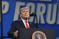 Live at NRAAM 2019!  Watch President Trump Speak!