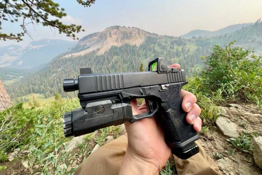 Brownells RMR cut slide for Glock 19 with window