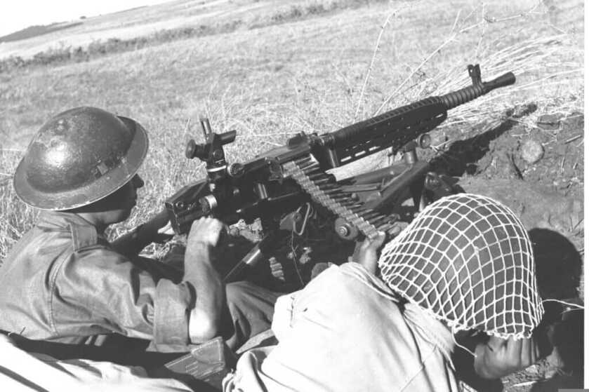 Early Israeli fighters with mixed WW2 surplus arms during the 1948 struggle