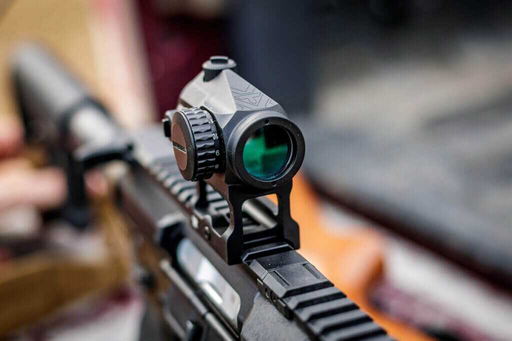Vortex Crossfire Green Dot mounted on rifle