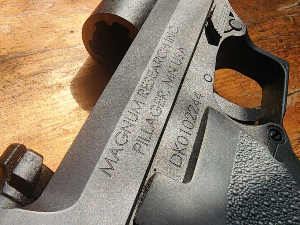 magnum research desert eagle