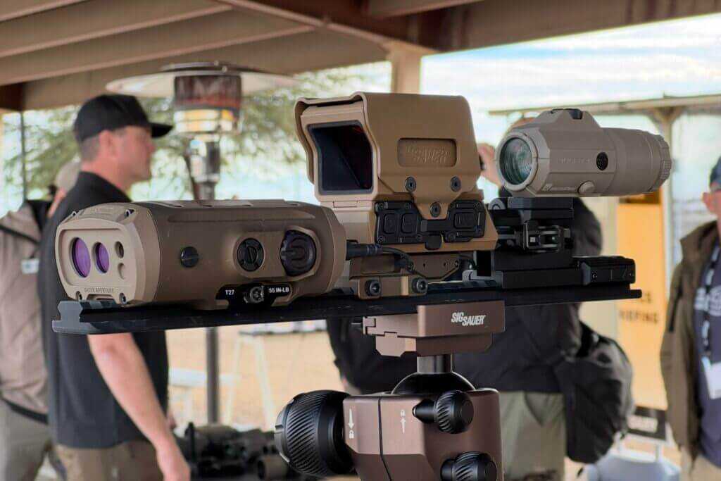 SIG XRAY7-CO Red Dot: Display-Driven Combat Optic — SHOT 2026