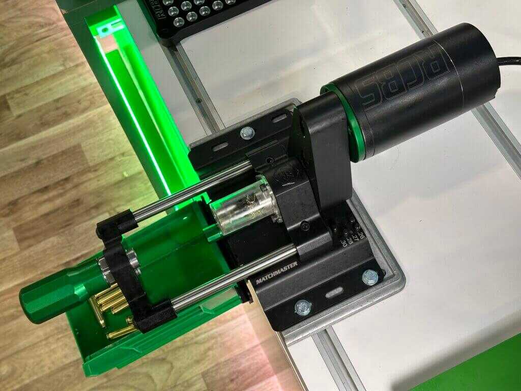 Top down view of the matchmaster case trimmer.
