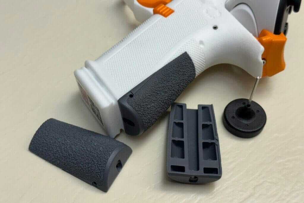 Shadow Systems MR920 ACE VR handset showing replaceable backstraps for grip angle tuning