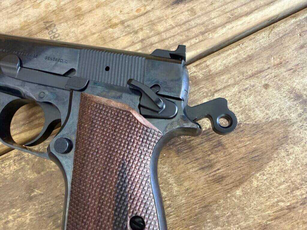 Springfield SA-35 4 inch Polished extended thumb safety close-up