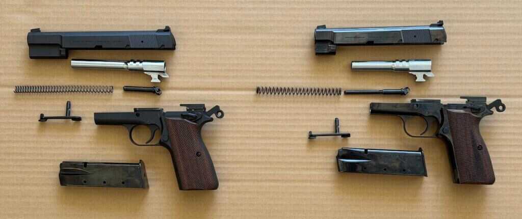 standard SA-35 and SA-35 4 inch Polished field stripped showing recoil spring differences