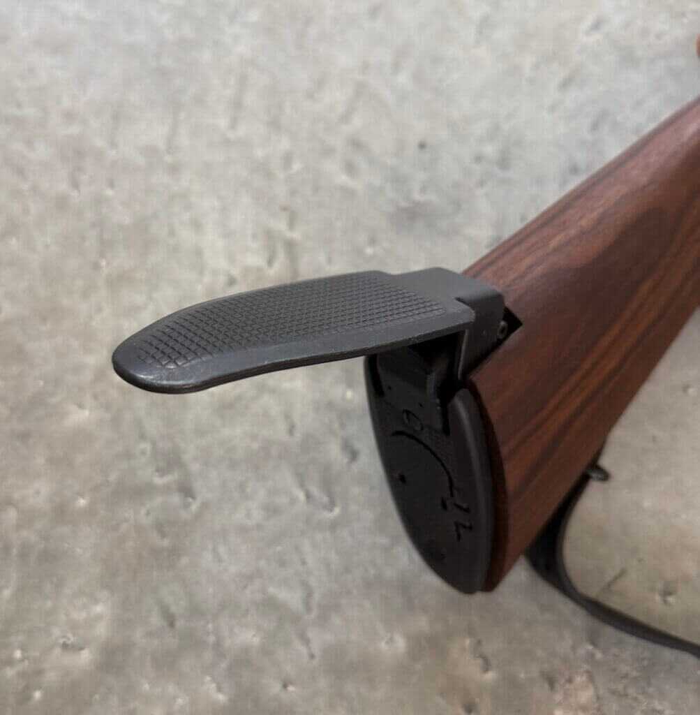 M14 hinged butt plate design carried over to Springfield Armory M1A Standard Issue