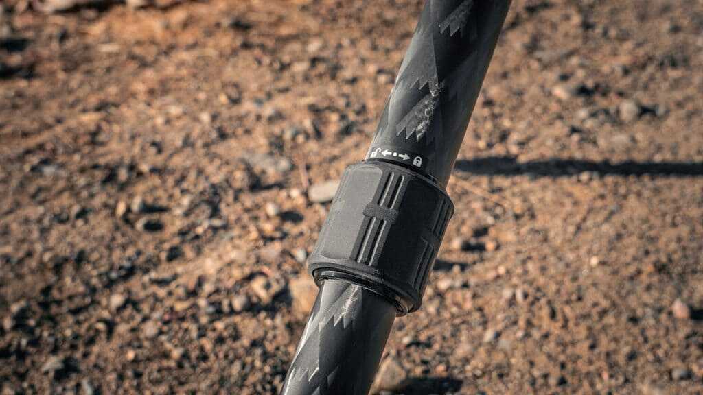 Leofoto Juggernaut S2 and S3 rubber quarter-turn twist locks for quick carbon fiber tripod leg adjustments