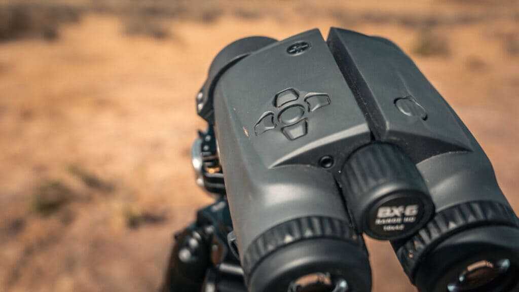 Leupold BX-6 Range HD external wind controls for quickly changing wind direction and speed in the field