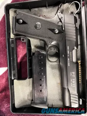 Taurus PT 1911 .45 ACP Full-Size 1911 Pi...