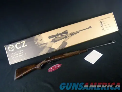 CZ 457 Lux 17HMR 24.8" Turkish Waln...