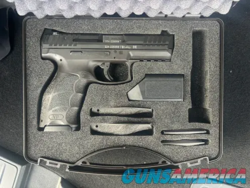 Heckler & Koch VP9 9mm Pistol with C...