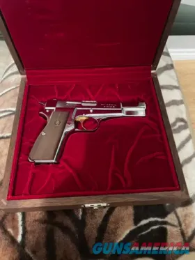 Browning Centennial Hi Power 9mm Present...