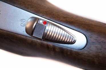 A Beautiful Beretta: The New 692 Sporting B-Fast Over/Under Shotgun I love the safety and barrel selector. It moves with authority and is intuitive.