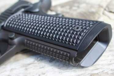 Sure grip and rapid reloads.