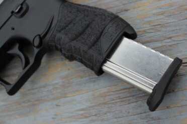Mags dropped free with no problem.