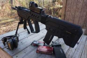 Israel Defense Forces IWI Tavor Review With the wide triangle reticle, the IDF16 is hardly a bench gun.