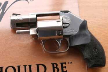 A Revolver from Kimber? SHOT SHOW 2016 Note the dovetail on the rear sight. A neat touch that someone known for making 1911s must have came up with.