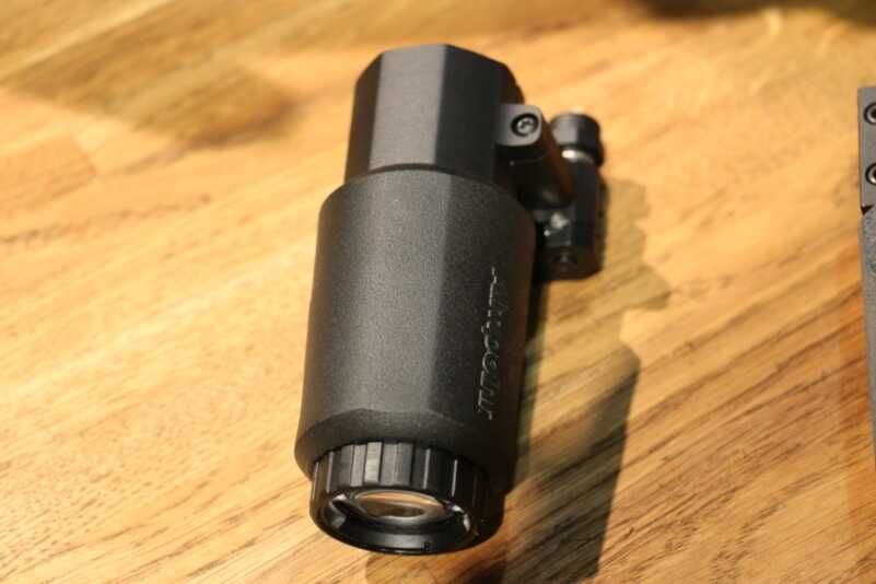 New 3x and 6x Magnifiers from Aimpoint — SHOT Show 2016 aimpoint magnifiers (2)
