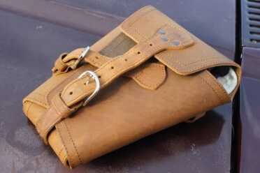 Plenty of buckles to secure your sidearm. 