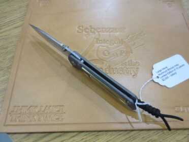 Chris Reeve Has a New Chief: The Large Inkosi — Blade Show 2016 I carry a large Sebenza 21, and I will say that the large Inkosi felt a little too big in the hand. But that was just my quick reaction.