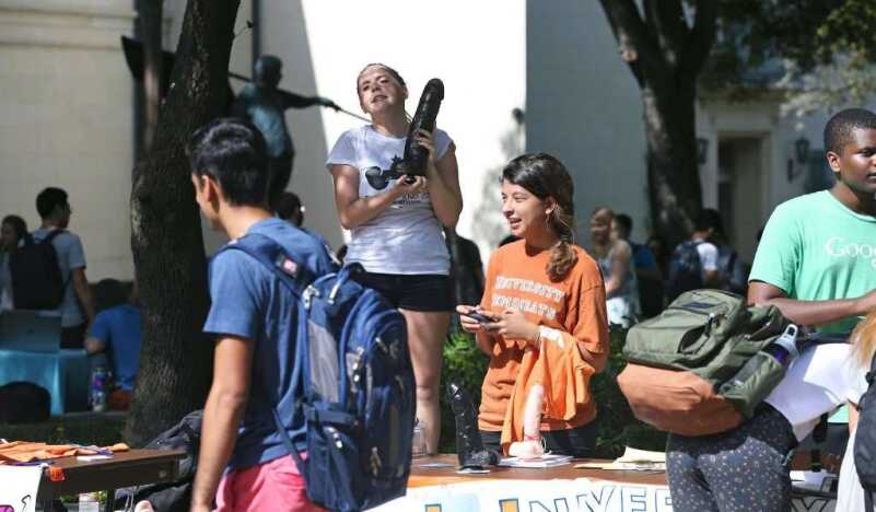 ‘Cocks Not Glocks’ Hands Out Dildos to Protest Campus Carry in Texas (Photo: Tom Reel, San Antonio Express-News)