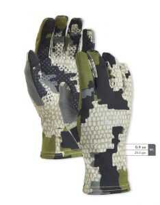 Deer Camp: Keeping Warm When Temperatures Turn Cold Kuiu Peleton 130 liner gloves offer a lot of protection for your hands in the cold.