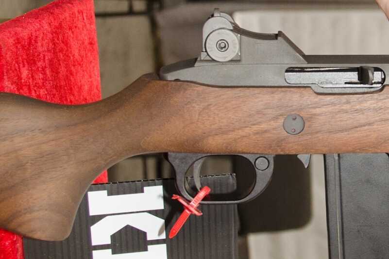 Kingston Armory Shows Rimfire M14 and M1 Garand Replicas – SHOT Show 2017