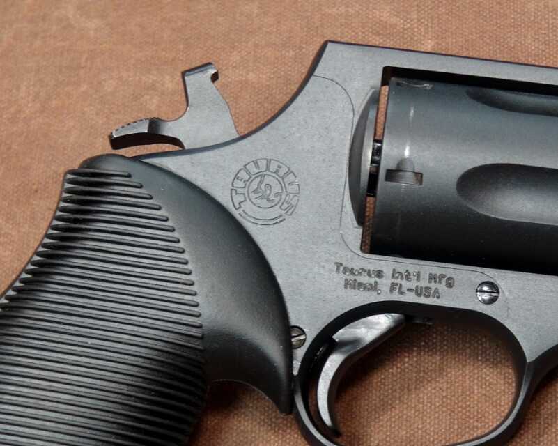 A Big-Bore, EDC Shotgun? Hands On, Full Review and Test A Big-Bore, EDC Shotgun? Hands On, Full Review and Test