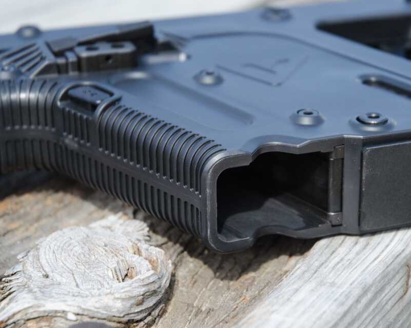 Taming the Ten: A Reverse-Recoil 10mm? The KRISS Vector Gen II - Full Review. Taming the Ten: A Reverse-Recoil 10mm? The KRISS Vector Gen II - Full Review.