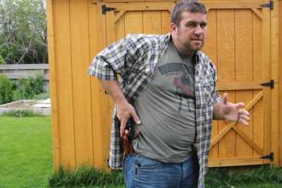Gunfighter Tip of the Week: Shirt Modification to Improve Draw Stroke