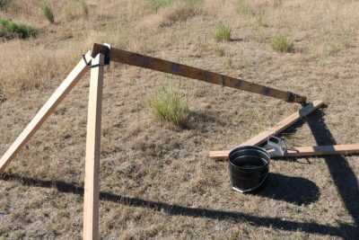 Check Out MGM's Portable 'Plate Rack in a Bucket'