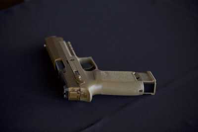 Own The Army's SIG M17: Civilian Version Releases in March — SHOT Show 2018
