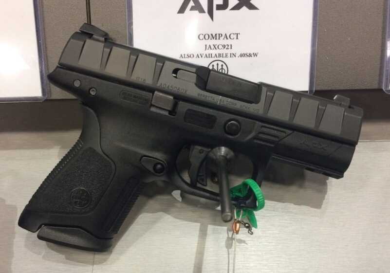 Feeling Out the New Beretta APX Compact & APX Centurion Feeling Out the New Beretta APX Compact & APX Centurion