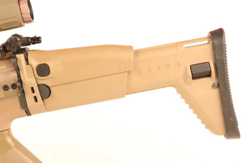 FN SCAR side-folding stock with adjustable comb height and length of pull