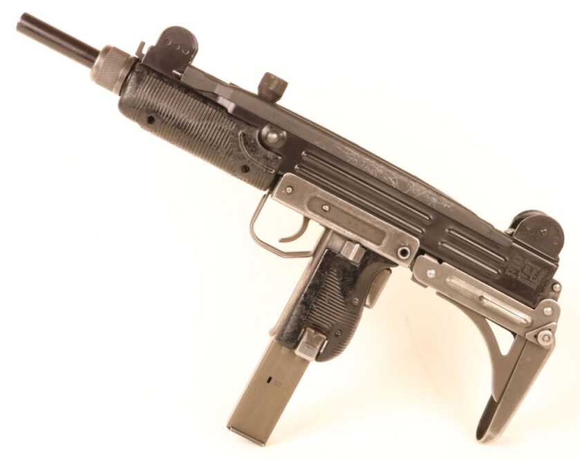 Uzi and MAC-10 submachine gun detail