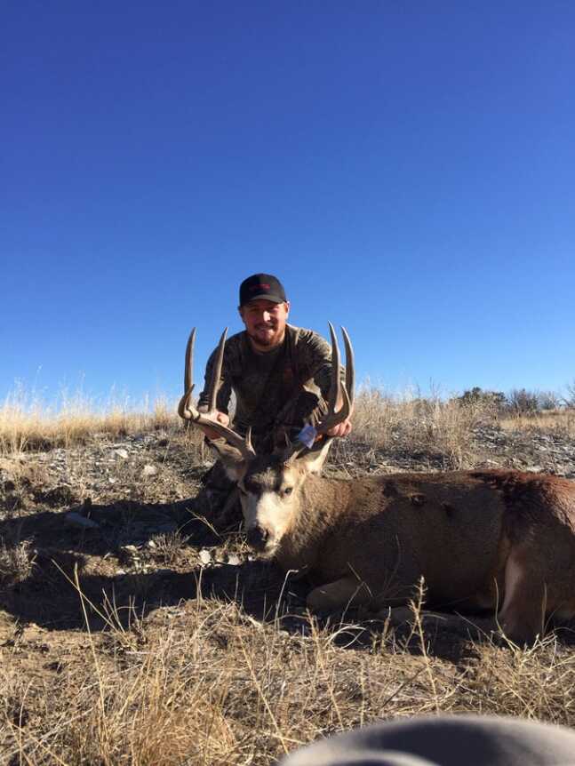 The Last Minute Buck: Late Archery Season Success The Last Minute Buck: Late Archery Season Success