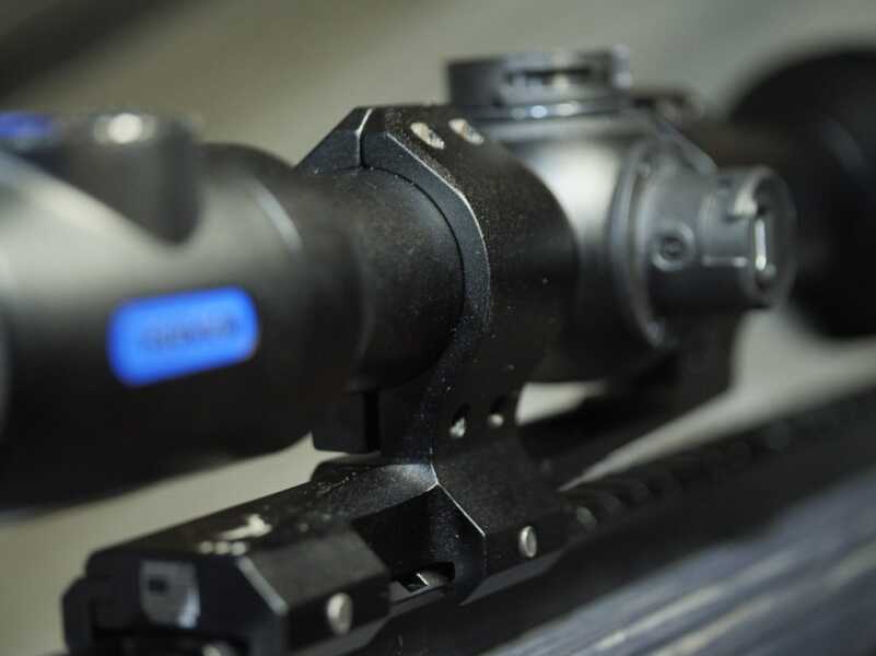 Pulsar's Thermion XM50: Thermal Imaging From a Mile Away - SHOT Show 2019 Pulsar's Thermion XM50: Thermal Imaging From a Mile Away - SHOT Show 2019