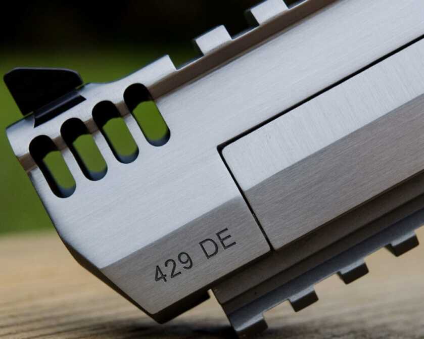 DESERT EAGLE SPREADS ITS WINGS AGAIN – With the New .429 DE Magnum! DESERT EAGLE SPREADS ITS WINGS AGAIN – With the New .429 DE Magnum!