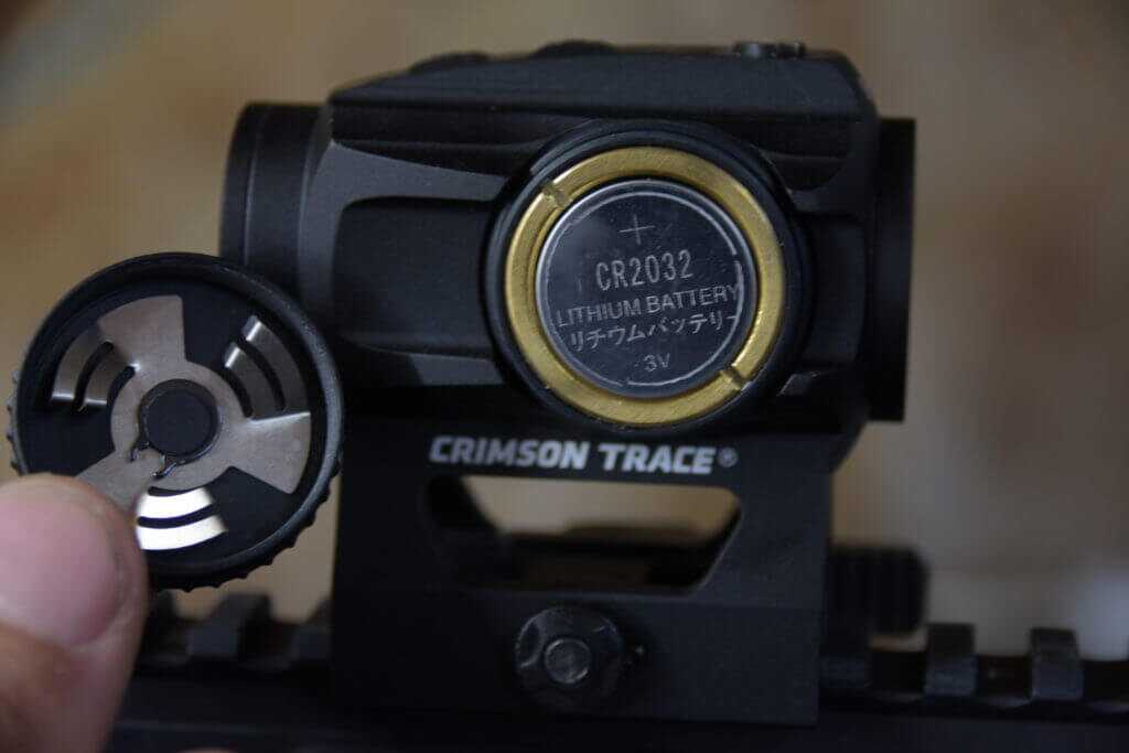 New Red Dot Option From Crimson Trace: The CTS-1000 Reviewed New Red Dot Option From Crimson Trace: The CTS-1000 Reviewed