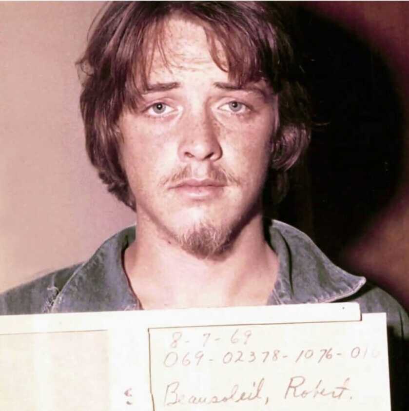 The Manson Murders: Helter Skelter and the Master of Chaos The Manson Murders: Helter Skelter and the Master of Chaos